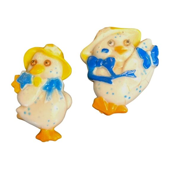 Vtg Lot of 2 Plastic Duck Multicolor Refrigerator Magnets Collectible - Picture 1 of 4